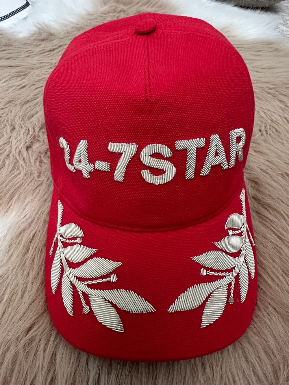 DSQUARED2 -14-7STAR Red Embroidered Baseball Cap